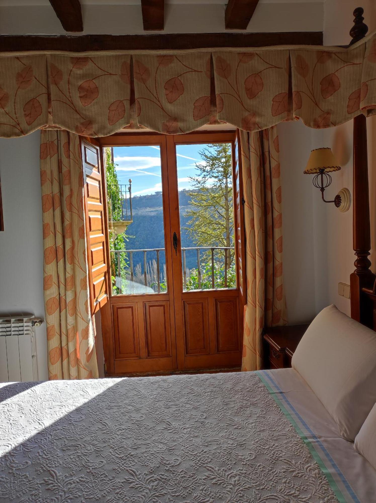 Hostal Posada La Panadera Sepulveda Bagian luar foto