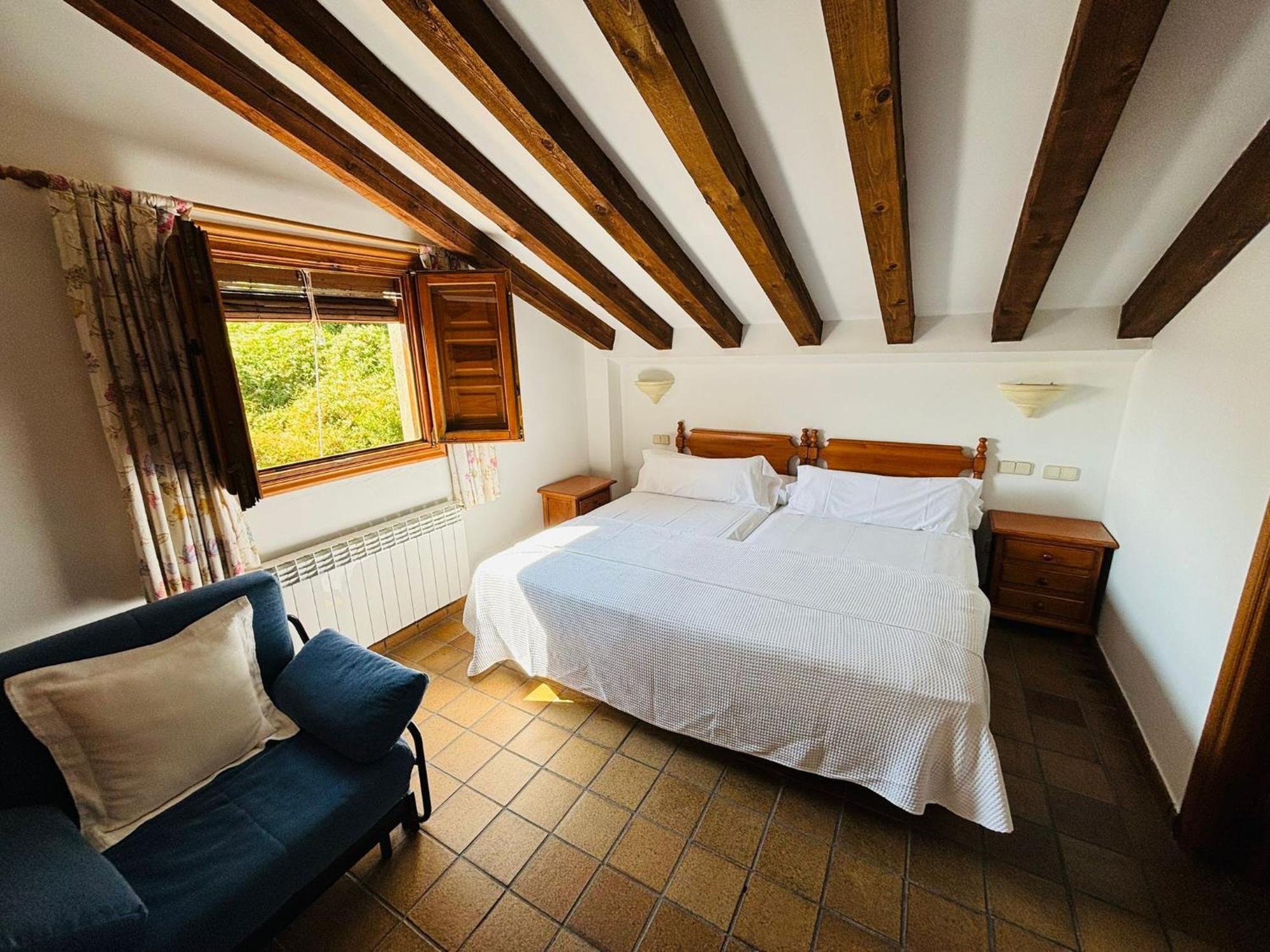 Hostal Posada La Panadera Sepulveda Bagian luar foto