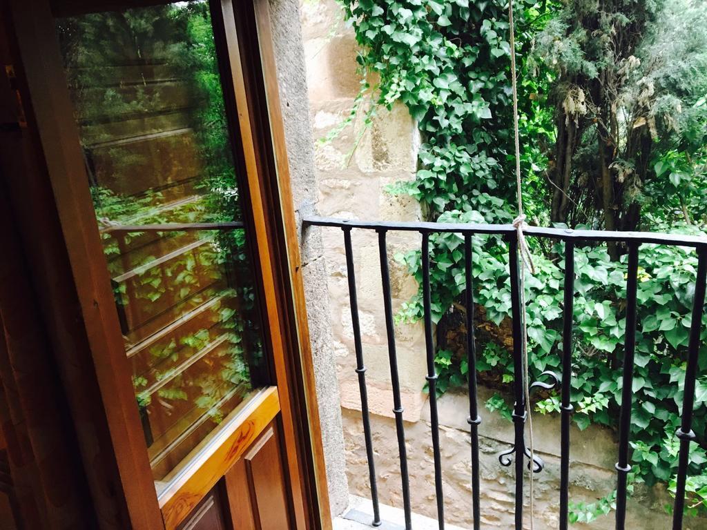 Hostal Posada La Panadera Sepulveda Bagian luar foto